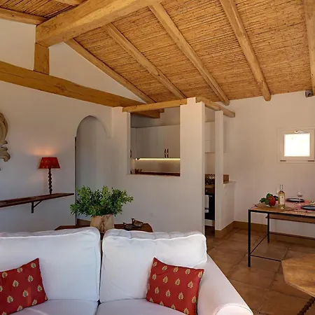Santu Martine: With Pool Villa Galtellì