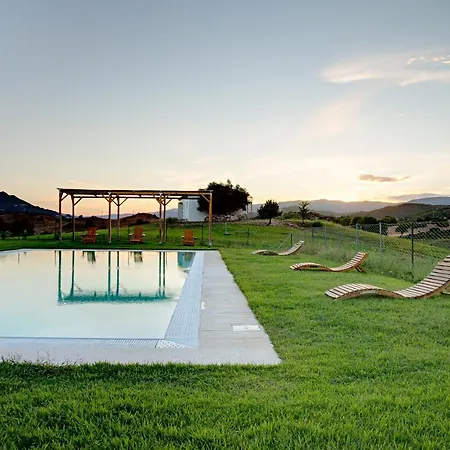 Santu Martine: With Pool * Galtellì
