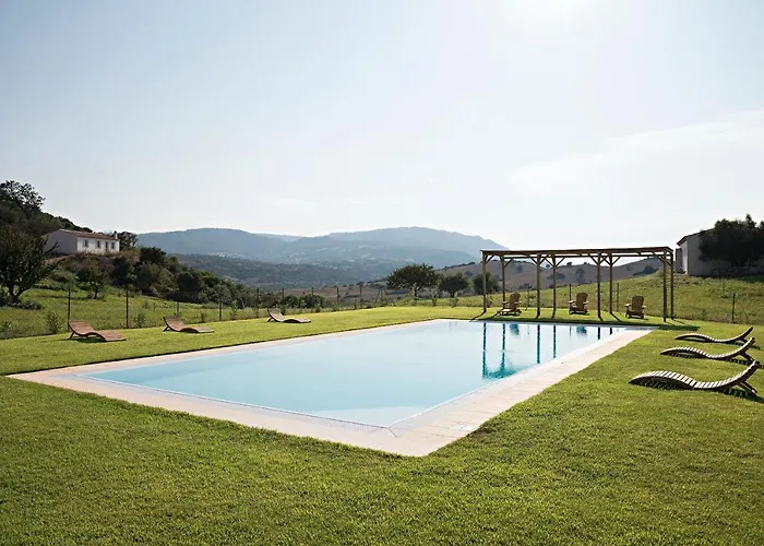 Santu Martine: With Pool Villa *